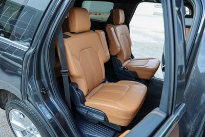 2024 Ford Expedition Platinum