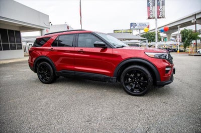 2024 Ford Explorer ST-Line