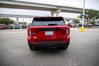 2024 Ford Explorer ST-Line