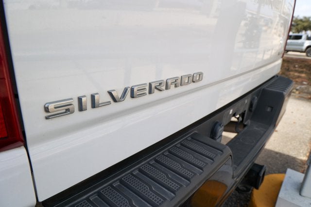 2021 Chevrolet Silverado Custom