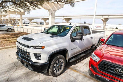 2021 Chevrolet Silverado Custom