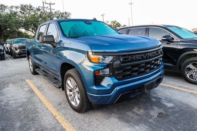 2024 Chevrolet Silverado Custom