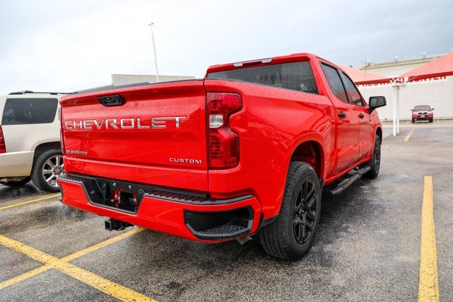 2022 Chevrolet Silverado Custom