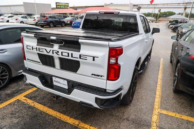 2022 Chevrolet Silverado RST