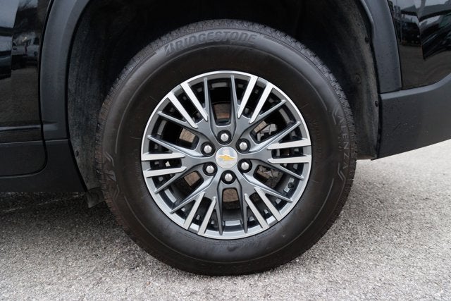 2025 Chevrolet Traverse FWD LT