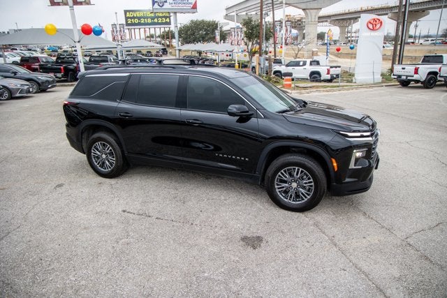 2025 Chevrolet Traverse FWD LT