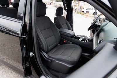 2025 Chevrolet Traverse FWD LT