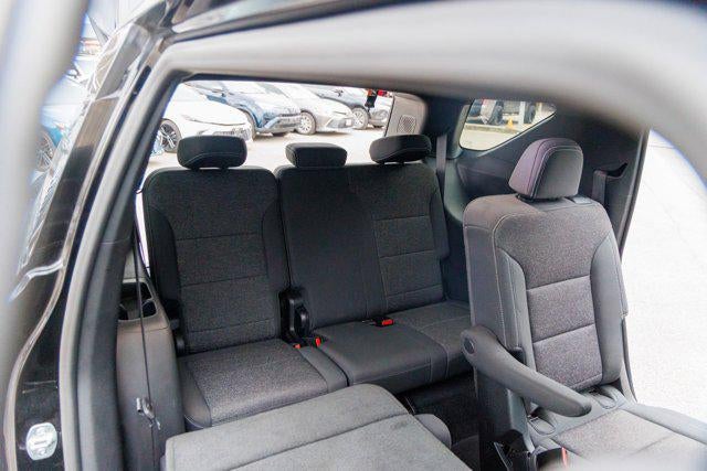 2025 Chevrolet Traverse FWD LT