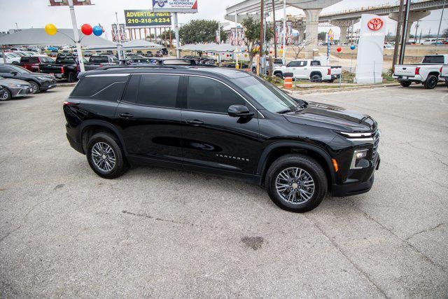 2025 Chevrolet Traverse FWD LT