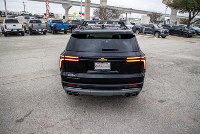 2025 Chevrolet Traverse FWD LT