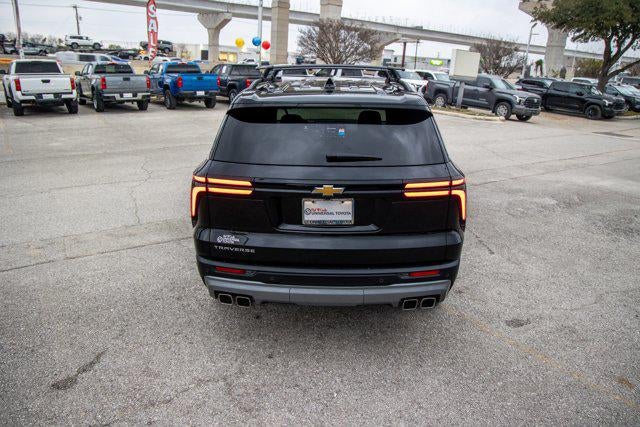 2025 Chevrolet Traverse FWD LT