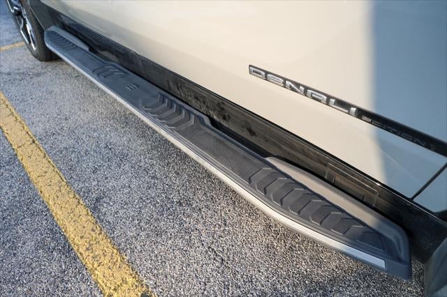 2024 GMC Sierra Denali Edition 1