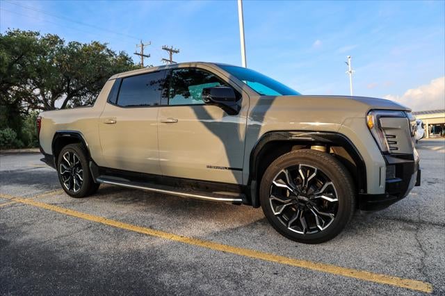 2024 GMC Sierra Denali Edition 1