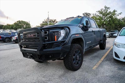 2024 GMC Sierra HD AT4