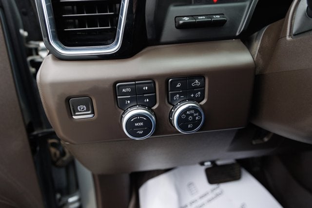 2024 GMC Sierra HD Denali