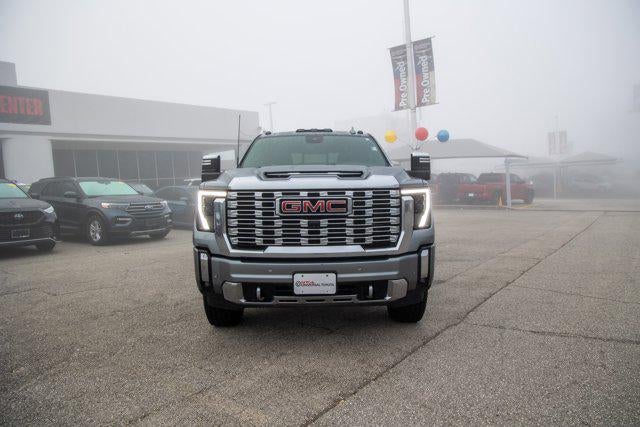 2024 GMC Sierra HD Denali