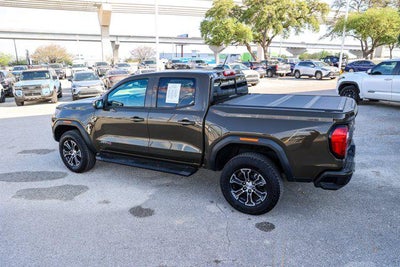 2025 GMC Canyon 4WD AT4