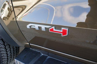 2025 GMC Canyon 4WD AT4