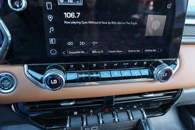 2025 GMC Canyon 4WD AT4