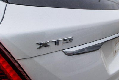 2022 Cadillac XT5 FWD Luxury