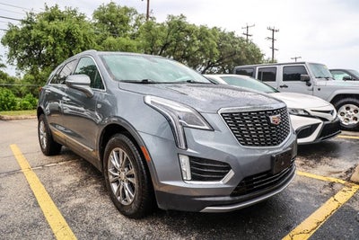 2022 Cadillac XT5 FWD Premium Luxury