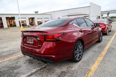 2024 Nissan Altima 2.0 SR