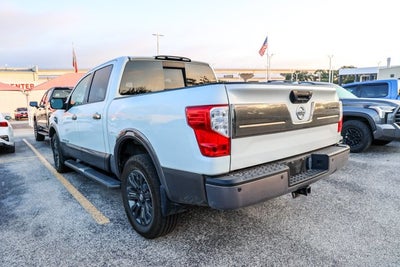 2017 Nissan Titan Platinum Reserve