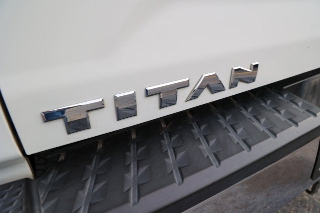 2018 Nissan Titan SV