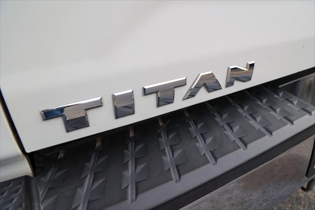 2018 Nissan Titan SV