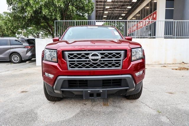 2024 Nissan Frontier SV
