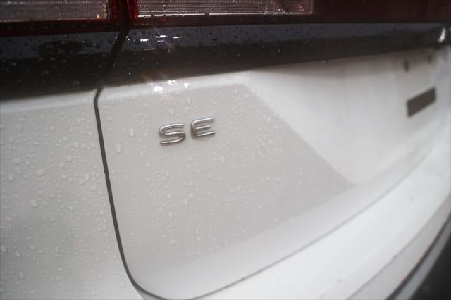 2024 Volkswagen Atlas 2.0T Peak Edition SE w/Technology