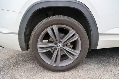 2021 Volkswagen Atlas 3.6L V6 SE w/Technology R-Line