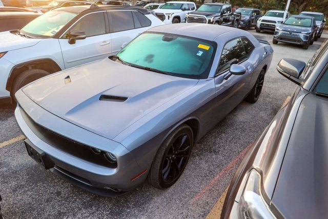 2018 Dodge Challenger SXT
