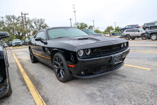 2021 Dodge Challenger SXT