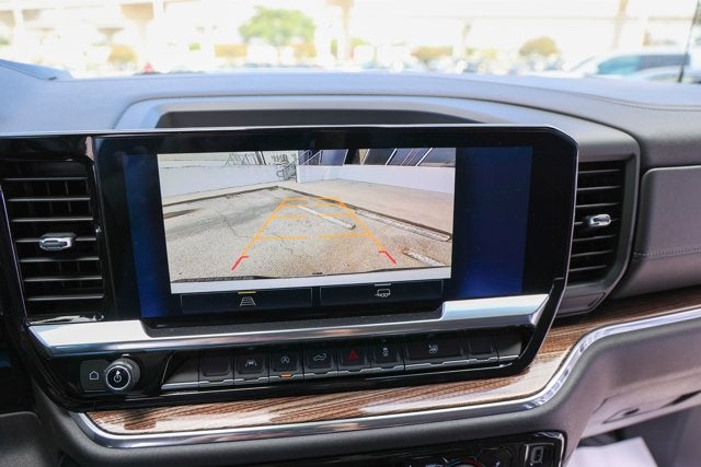 2025 Chevrolet Silverado LT