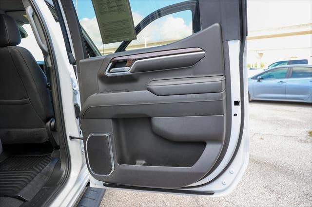 2025 Chevrolet Silverado LT