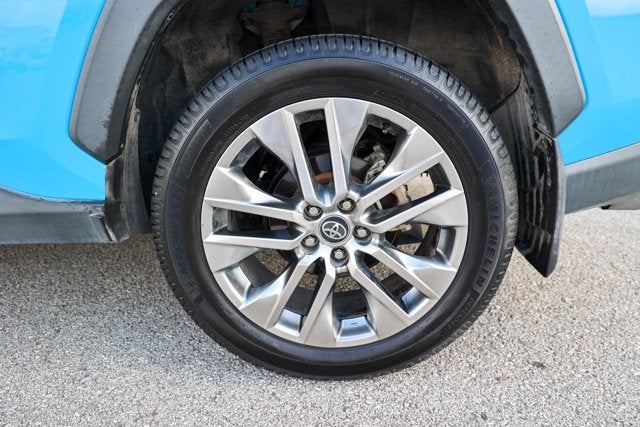 2020 Toyota RAV4 XLE Premium