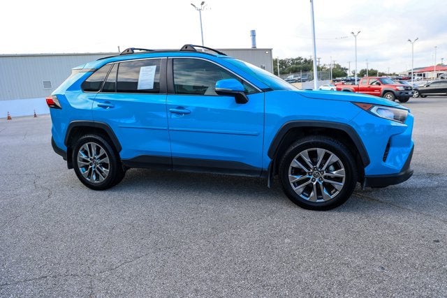 2020 Toyota RAV4 XLE Premium