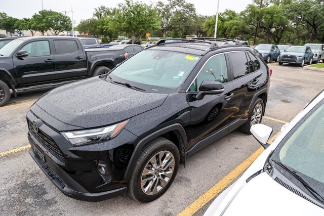 2023 Toyota RAV4 XLE Premium