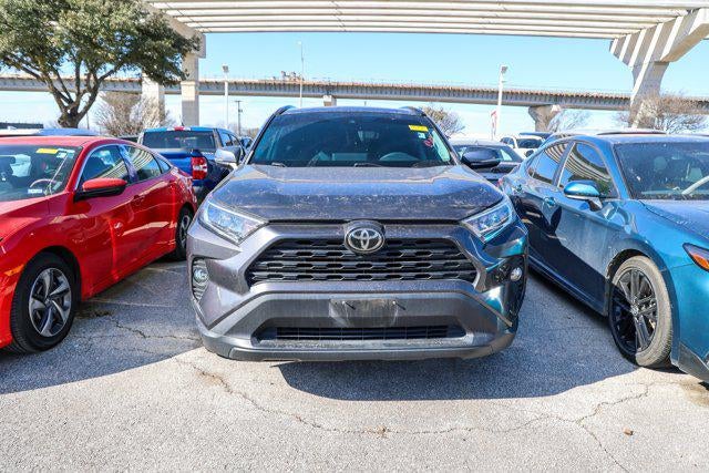 2020 Toyota RAV4 XLE Premium