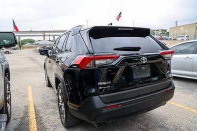 2023 Toyota RAV4 XLE Premium
