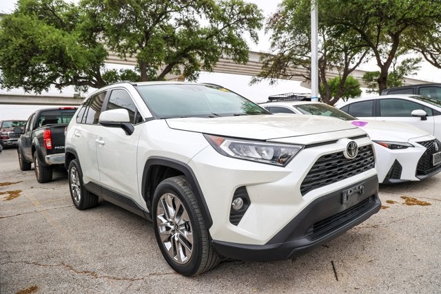 2021 Toyota RAV4 XLE Premium