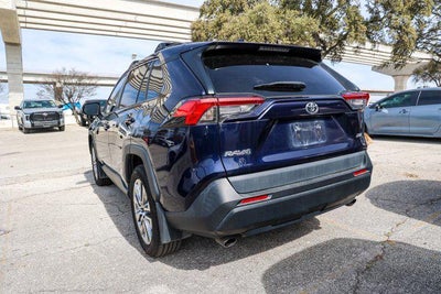 2021 Toyota RAV4 XLE Premium