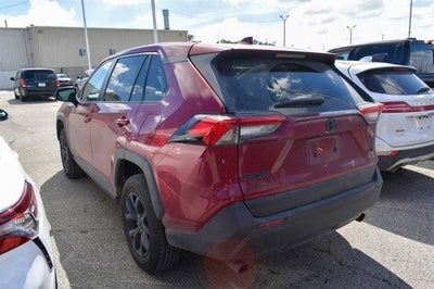 2022 Toyota RAV4 LE