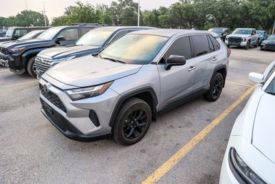 2023 Toyota RAV4 LE