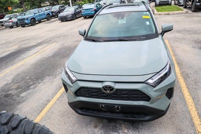 2023 Toyota RAV4 XLE