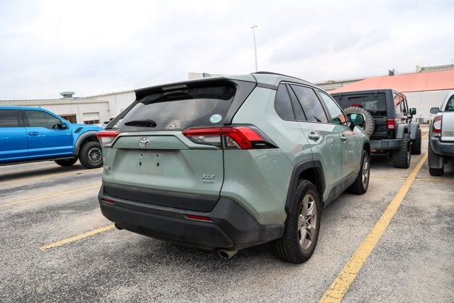 2023 Toyota RAV4 XLE