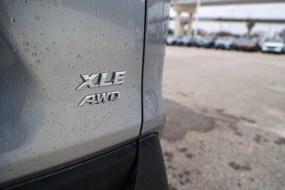 2022 Toyota RAV4 XLE