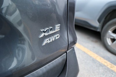 2022 Toyota RAV4 XLE
