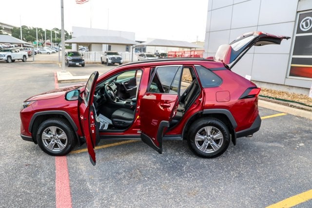 2022 Toyota RAV4 Hybrid Hybrid XLE
